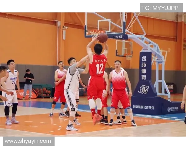 西安篮球队的奋进之路：从默默无闻到璀璨辉煌的纪实故事